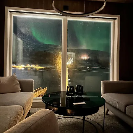 Fjord View Cabin, Aurora, 30 Min Airport Villa *