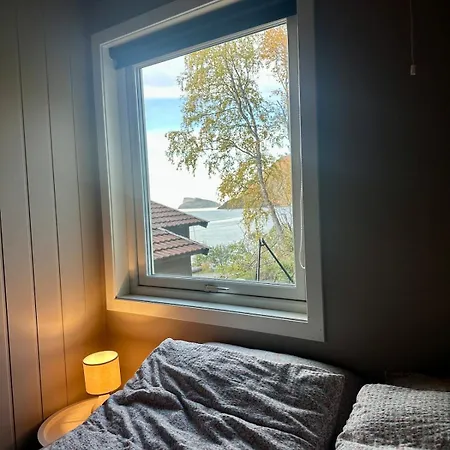 Fjord View Cabin, Aurora, 30 Min Airport * Tromsø