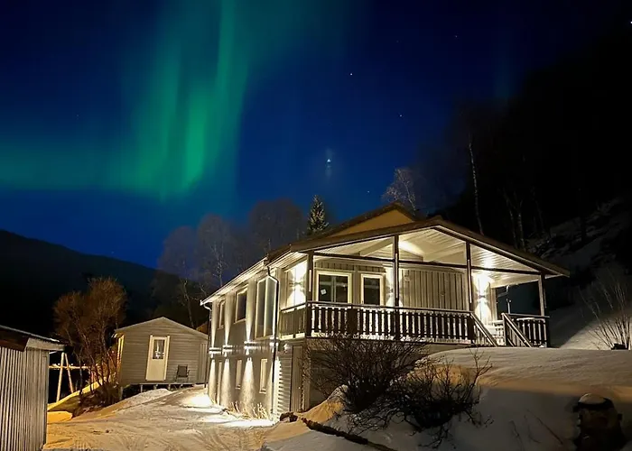 Fjord View Cabin, Aurora, 30 Min Airport *