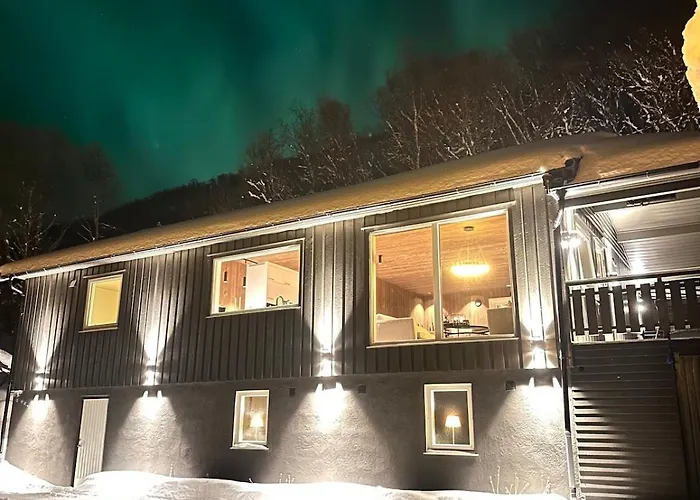 Fjord View Cabin, Aurora, 30 Min Airport *