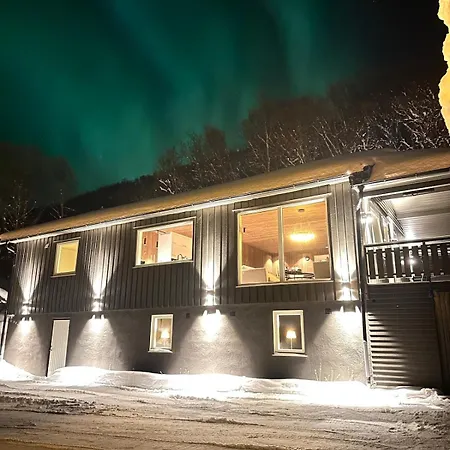 Fjord View Cabin, Aurora, 30 Min Airport *
